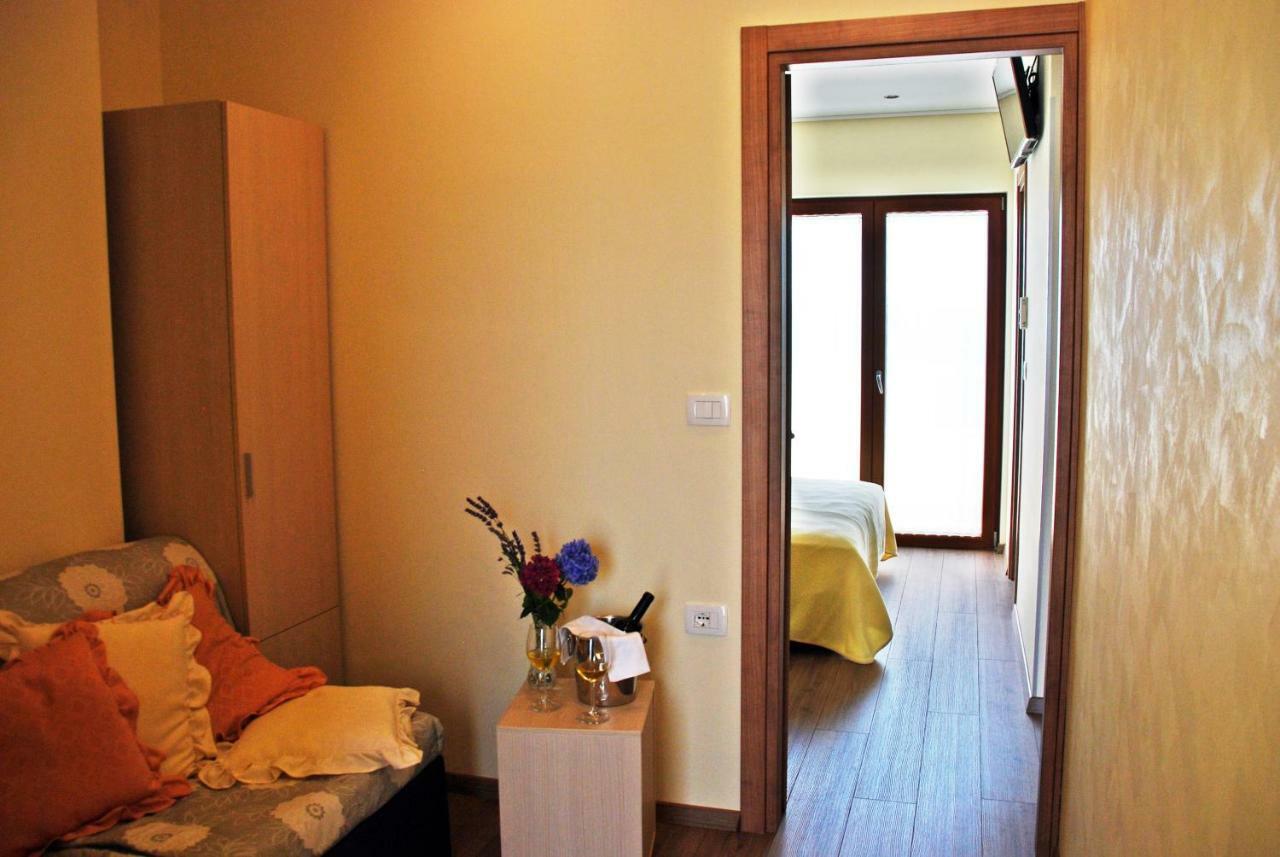 Rooms Edda Savudrija Eksteriør billede